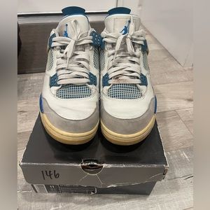 Air Jordan 4 Retro - Military Blue (2006)